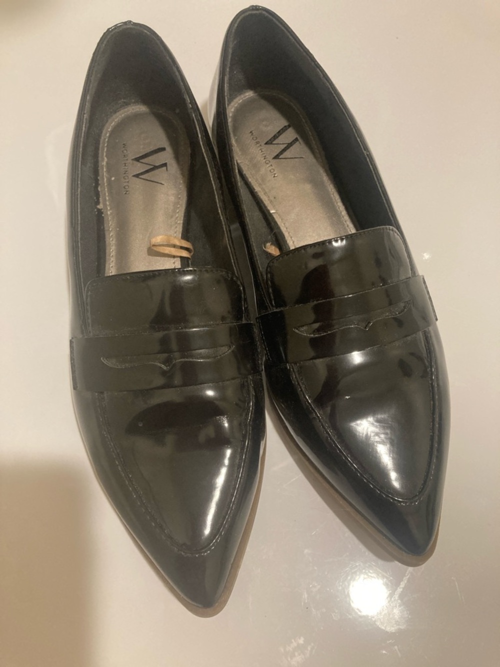 Worthington Black Patent Pointed Penny Loafers Size 7.5 Like New